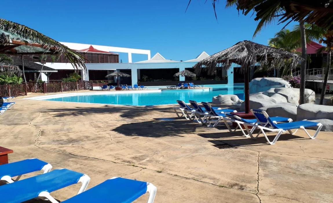 Manoneva Apartman Saint-Francois  Kültér fotó
